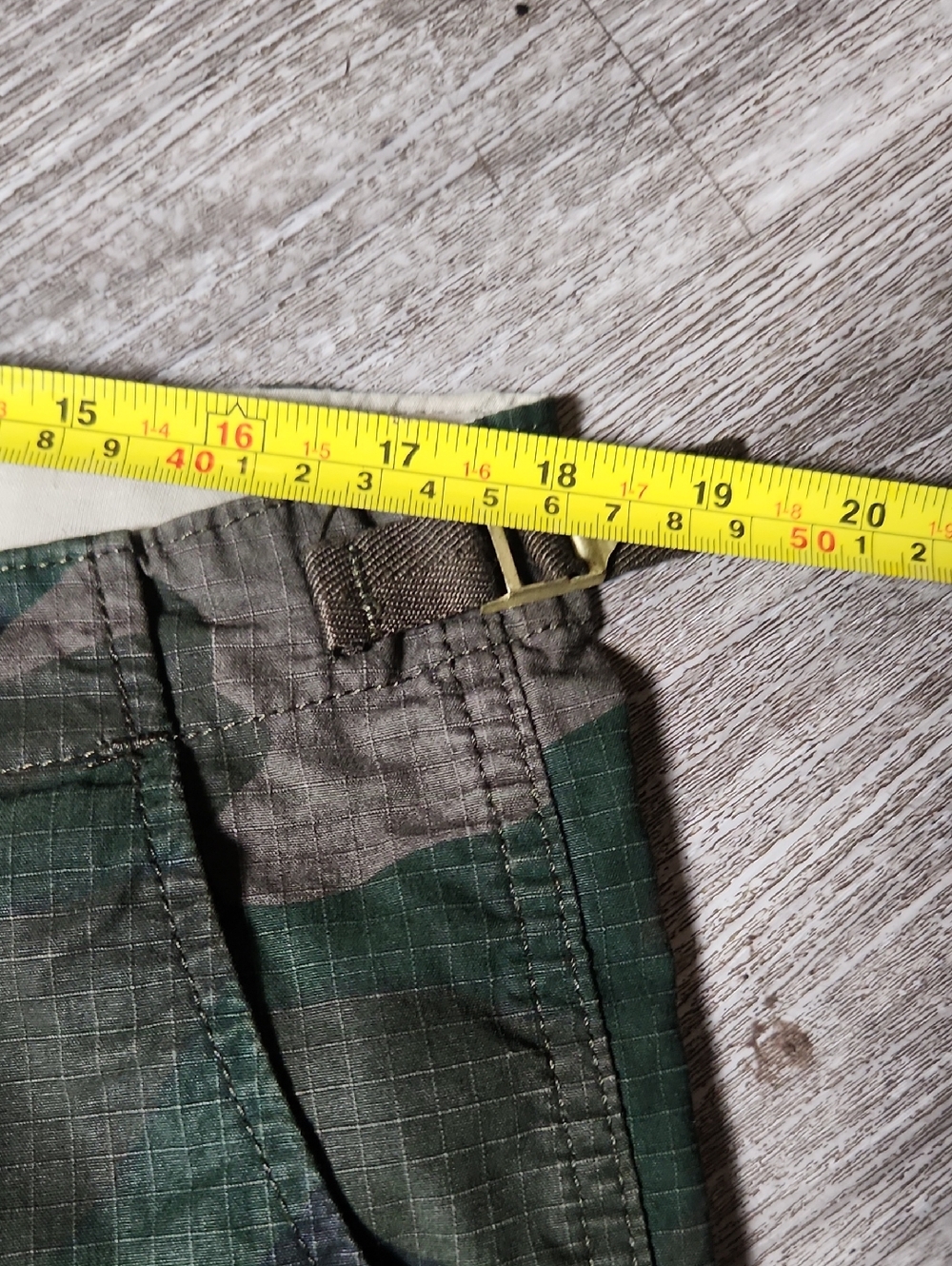 Carhartt WIP Men's Green Woodland Camo Ripstop Cargo Pants - Picture 5 of 9